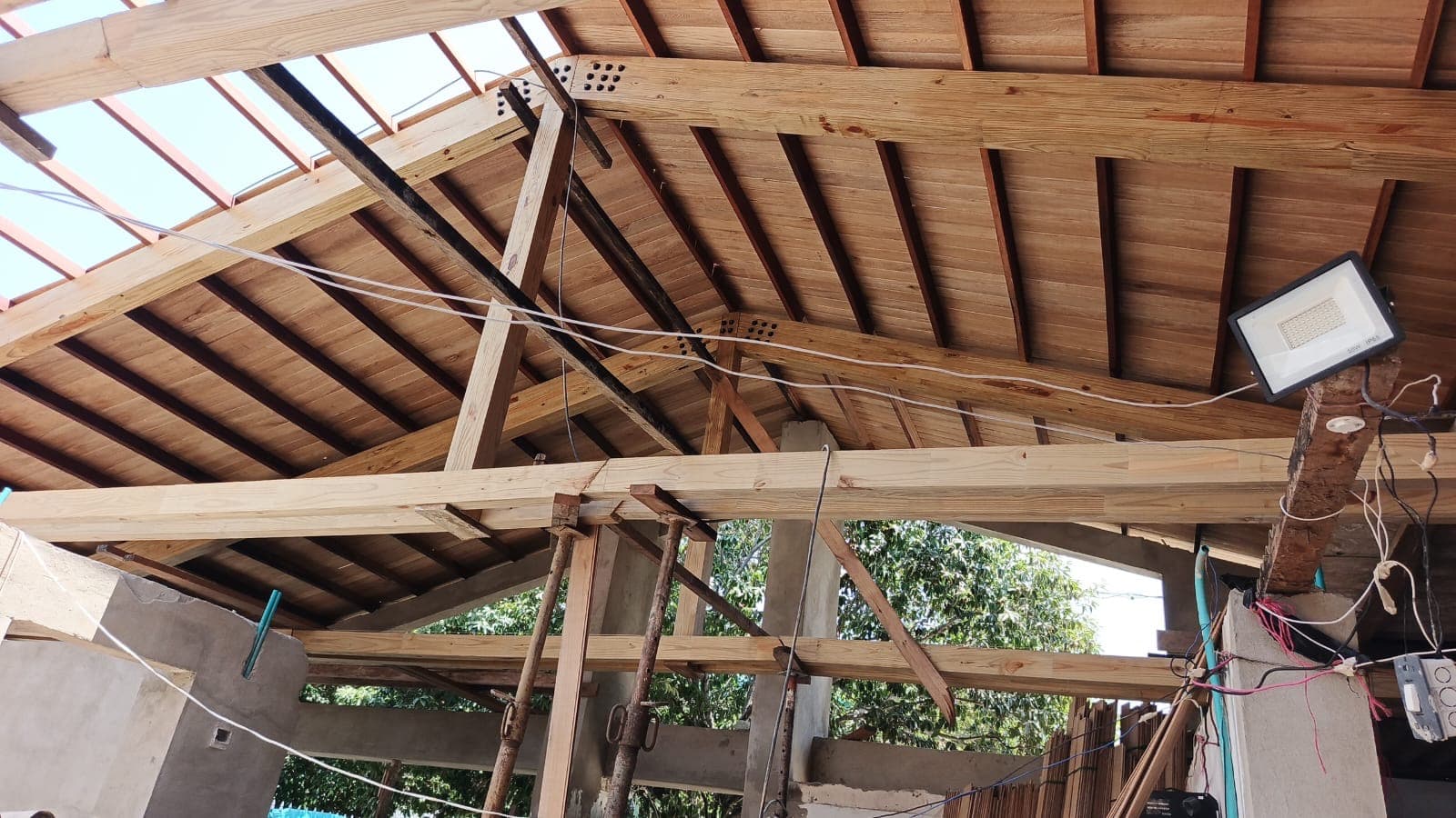 The roof, seen from within